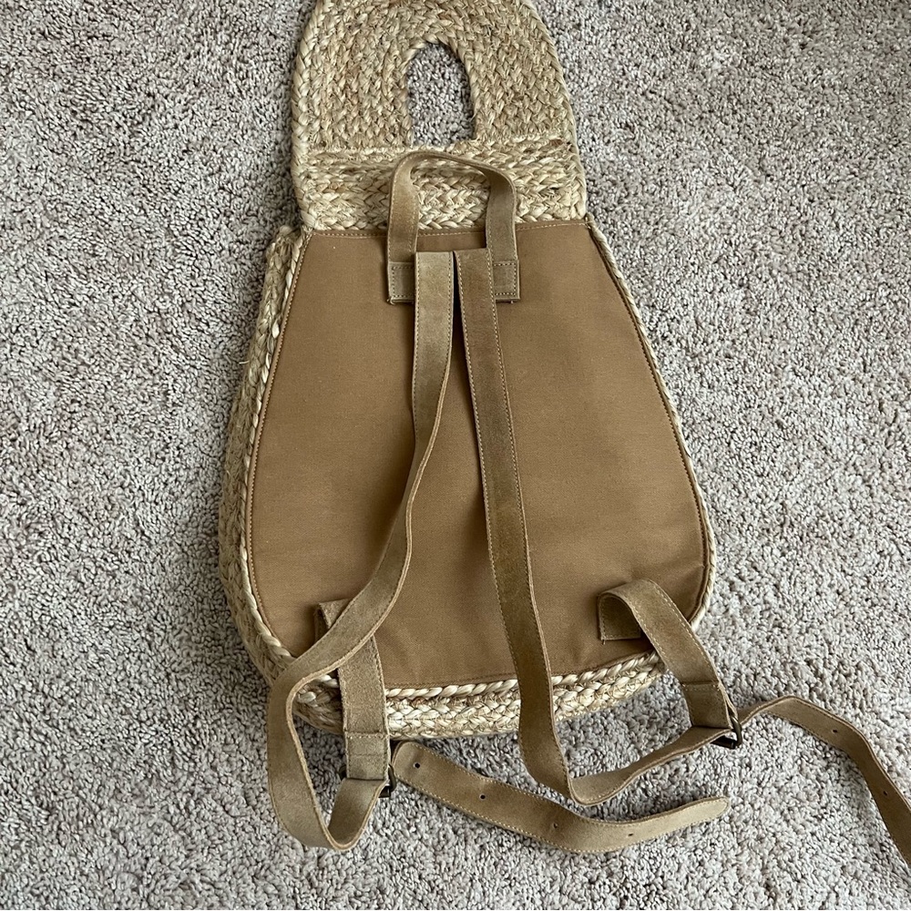 Jute Backpack - Picture 2 of 4